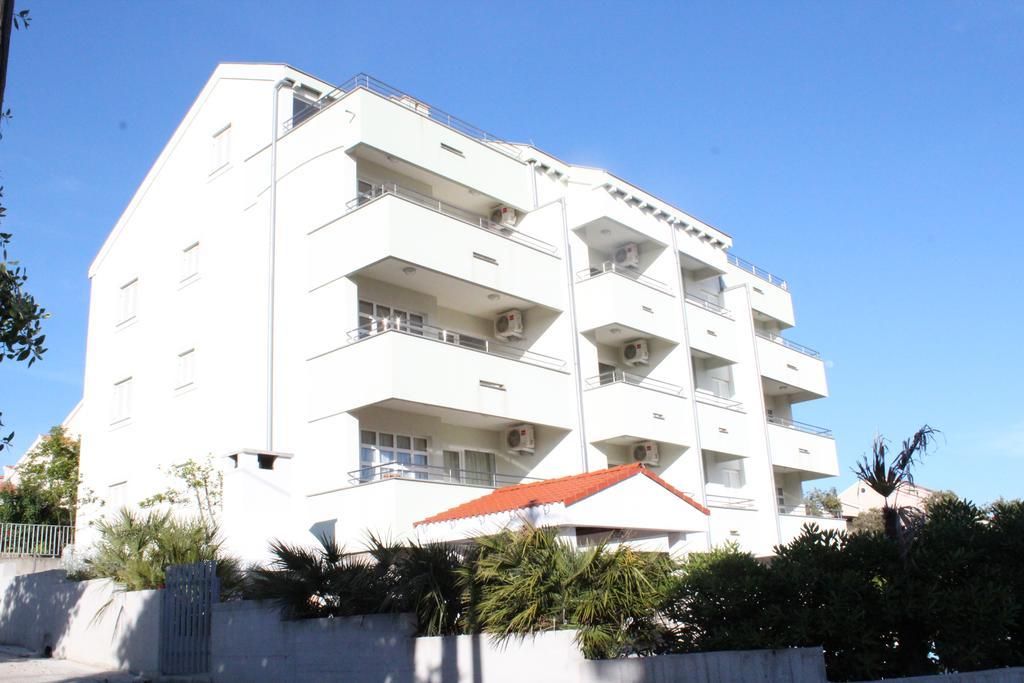 Villa Laurus Кожино Екстер'єр фото
